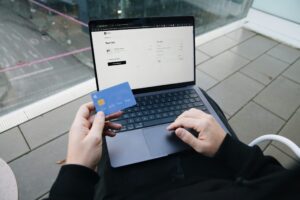 【月3万円から利用可能】Smash、次世代型のVOC提供開始 経営判断に使える改善案を提案