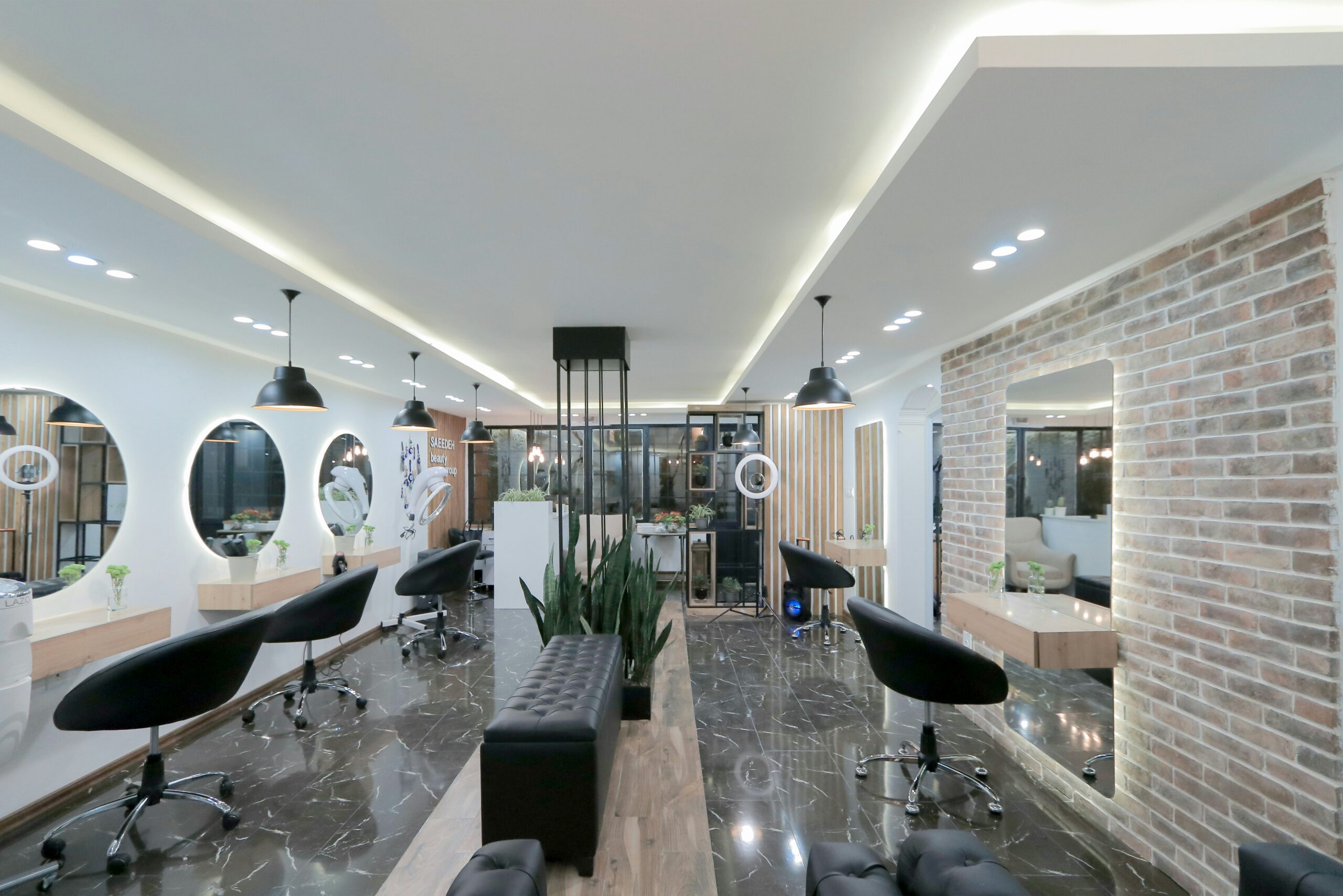 美容・エステ・ネイル Scaled 128